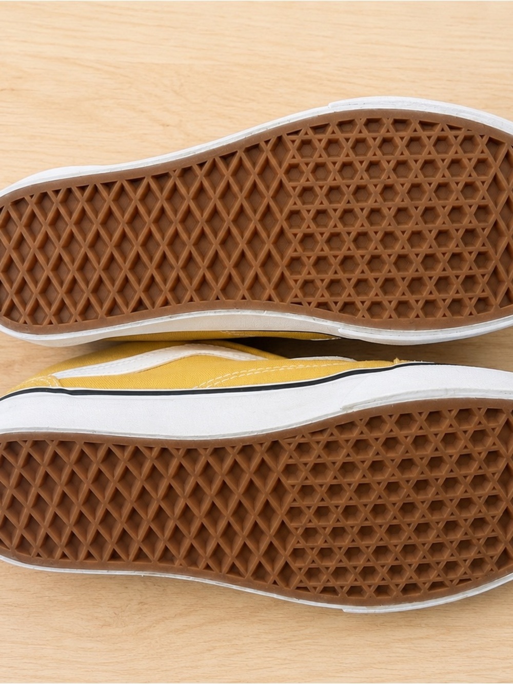 Vans Old Skool Suede Sneakers in Mustard Yellow - Picture 4 of 5